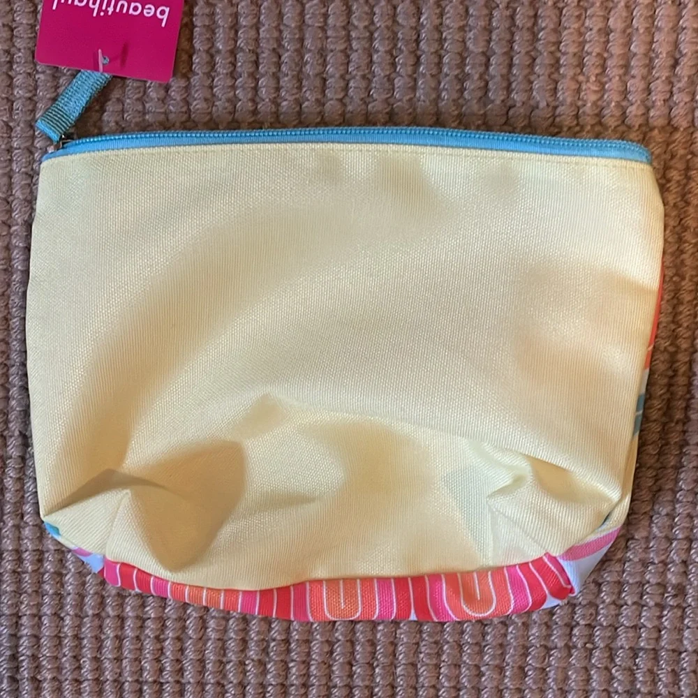 The Cosmetics Company Store zipper case